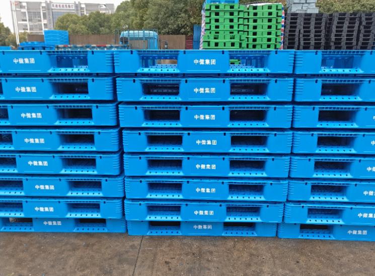 中傲集團(tuán)攜手軒盛塑業(yè)