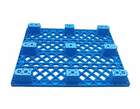 租用或購買塑料托盤哪個(gè)更具成本效益？