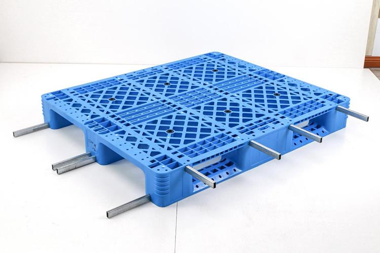 塑料托盤加固結(jié)構(gòu)